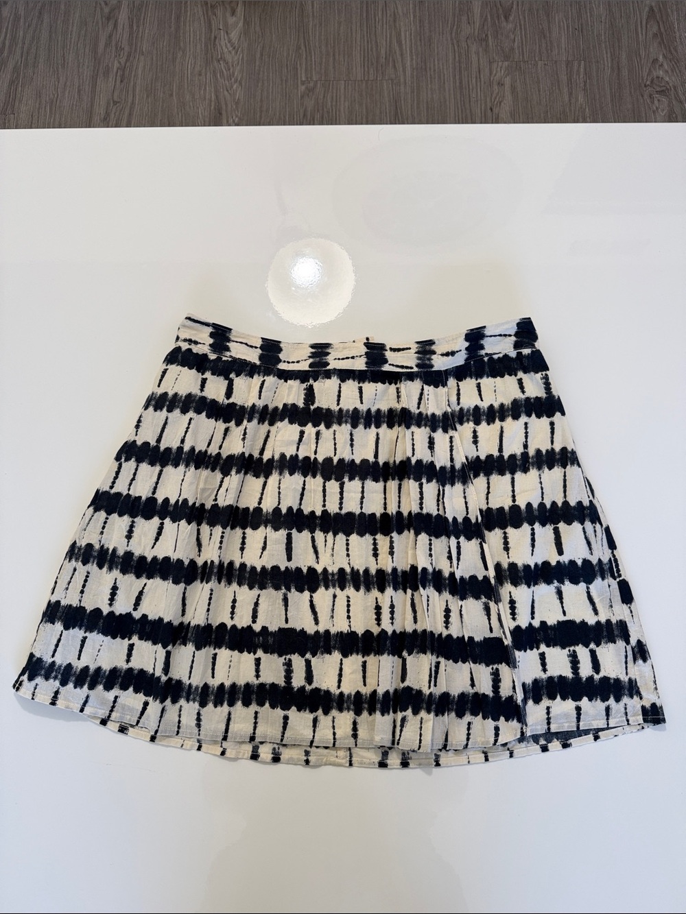 Converse Tie Dye Off White Blue Short Lined Cotton Skirt Women's Size 10